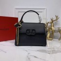 High Quality VALENTINO Origianl leather Tote Bag V0025 black JH09650GY92