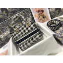 Replica MEDIUM LADY D-LITE DIORAMOUR BAG black Dior Dots Embroidery M0565OBB JH06875jT29