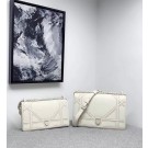 Dior ULTRAMATTE DIORAMA-TAS M0422S White JH07132rd58