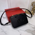 Fake VALENTINO Origianl leather shoulder bag V0020 black JH09656HB93