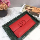 First-class Quality VALENTINO Origianl leather 065 Clutch bag red JH09575gc84