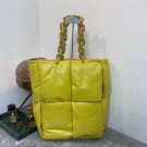 Imitation Bottega Veneta THE CHAIN TOTE 631257 CORN JH09156dP73