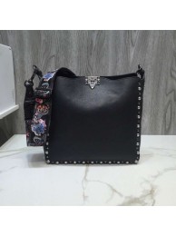 VALENTINO Rockstud grained leather messenger 50031 black JH09720QV85