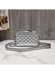 VALENTINO Rockstud leather camera cross-body bag 57367 silver JH09754Bi78